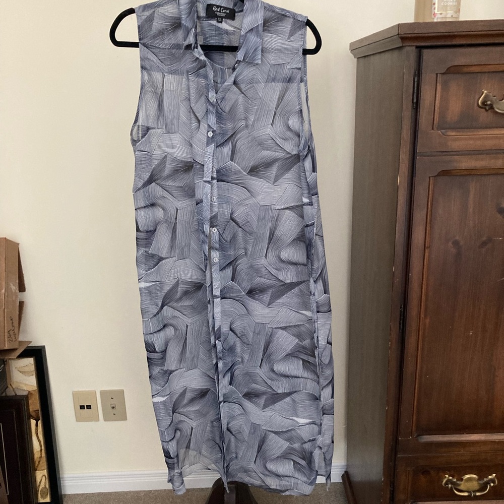 Red Coral- Sleeveless  Chiffon Maxi Vest. NWOT